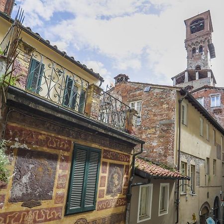 Rooms Corte Delle Uova Centro Storico Piazza San Michele Lucca Exteriér fotografie